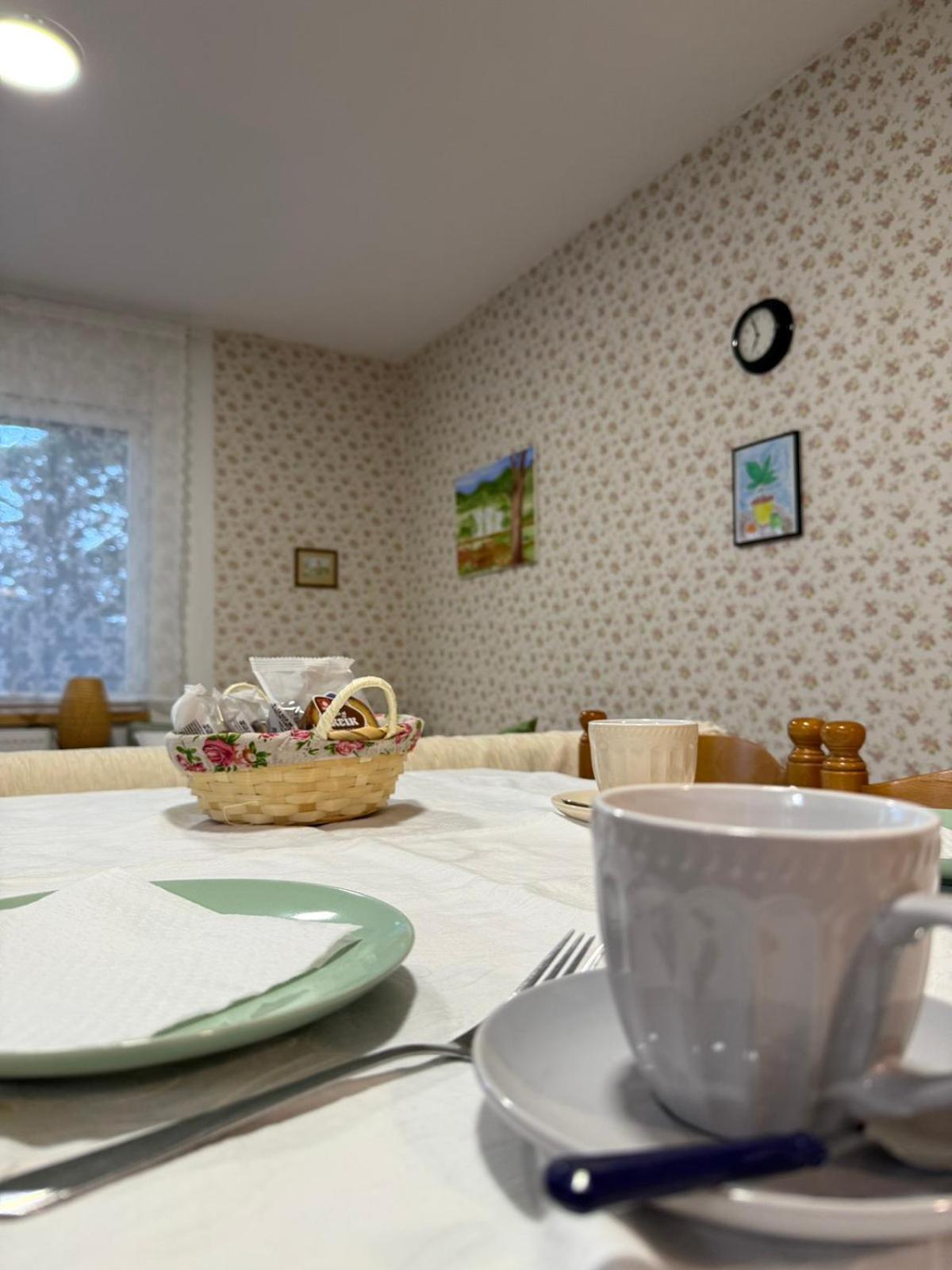 Elato Apartment Florina Extérieur photo